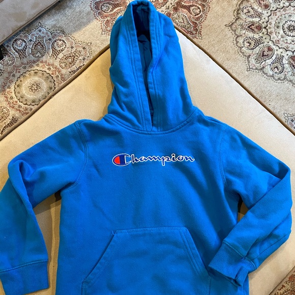 bright blue champion sweatshirt